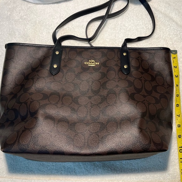 Medium Coach logo bag - Picture 5 of 8